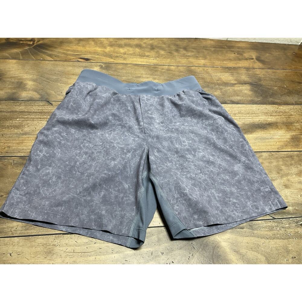 Lululemon T.H.E. Short 7" Linerless Men's Small Gravel Dust Asphalt Gray LM7AKRS